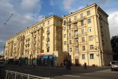 Остекление балконов в сталинке 